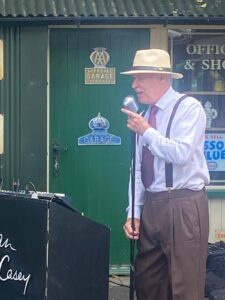Ian Casey entertains us at the Robert Harvey House street party